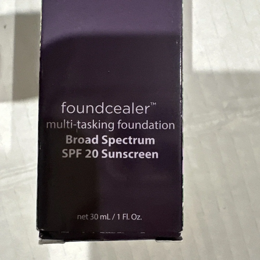 tarte foundcealermulti tasking